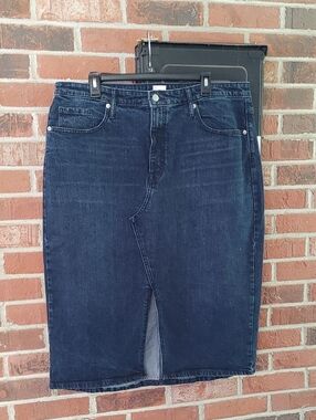 A New Day Below the Knee Denim Skirt Size 18